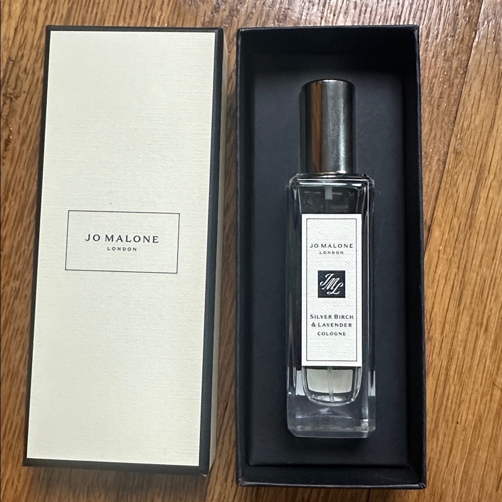 NWT Jo Malone Silver Birch and Lavender Cologne Fragrance Sprayed Once 1oz